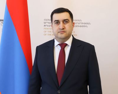 Վահե Մանուկի Նանուշյան